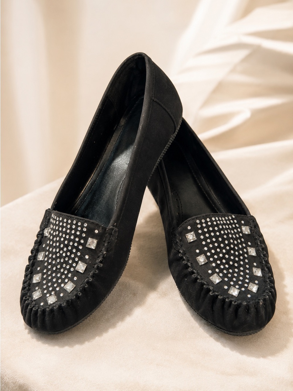 Nicole Black Rhinestone Studded Loafers Slip On Flats Comfort Shoes 10W- Danica